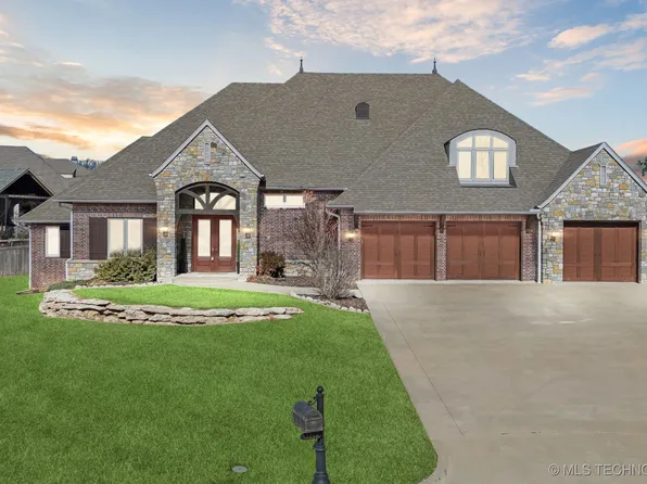 10708 S Gum St, Jenks, OK 74037