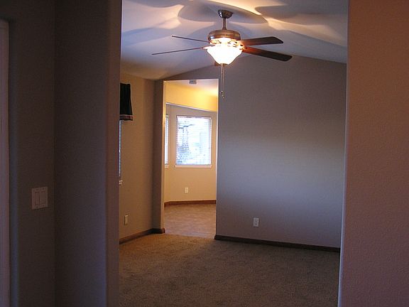 3rd image of 19055 N Arrowhead Dr