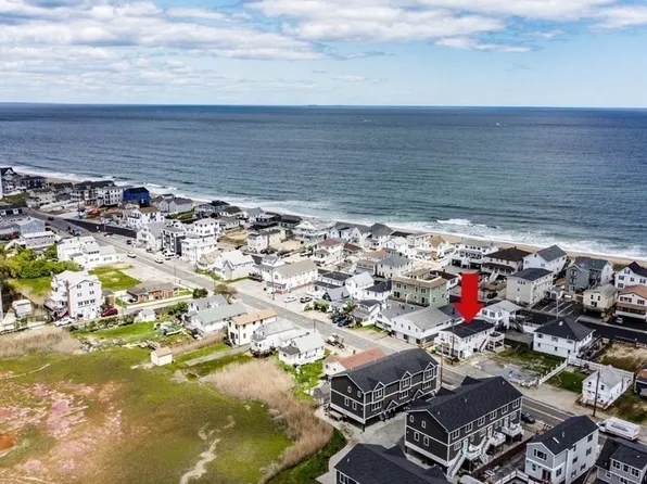 78 N End Blvd #1, Salisbury, MA 01952