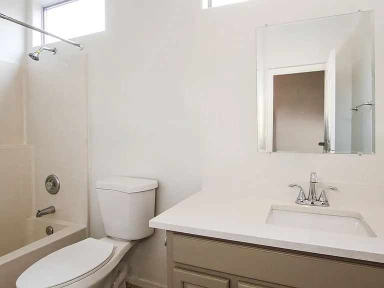 1211 E Winter Dr — Photo 14