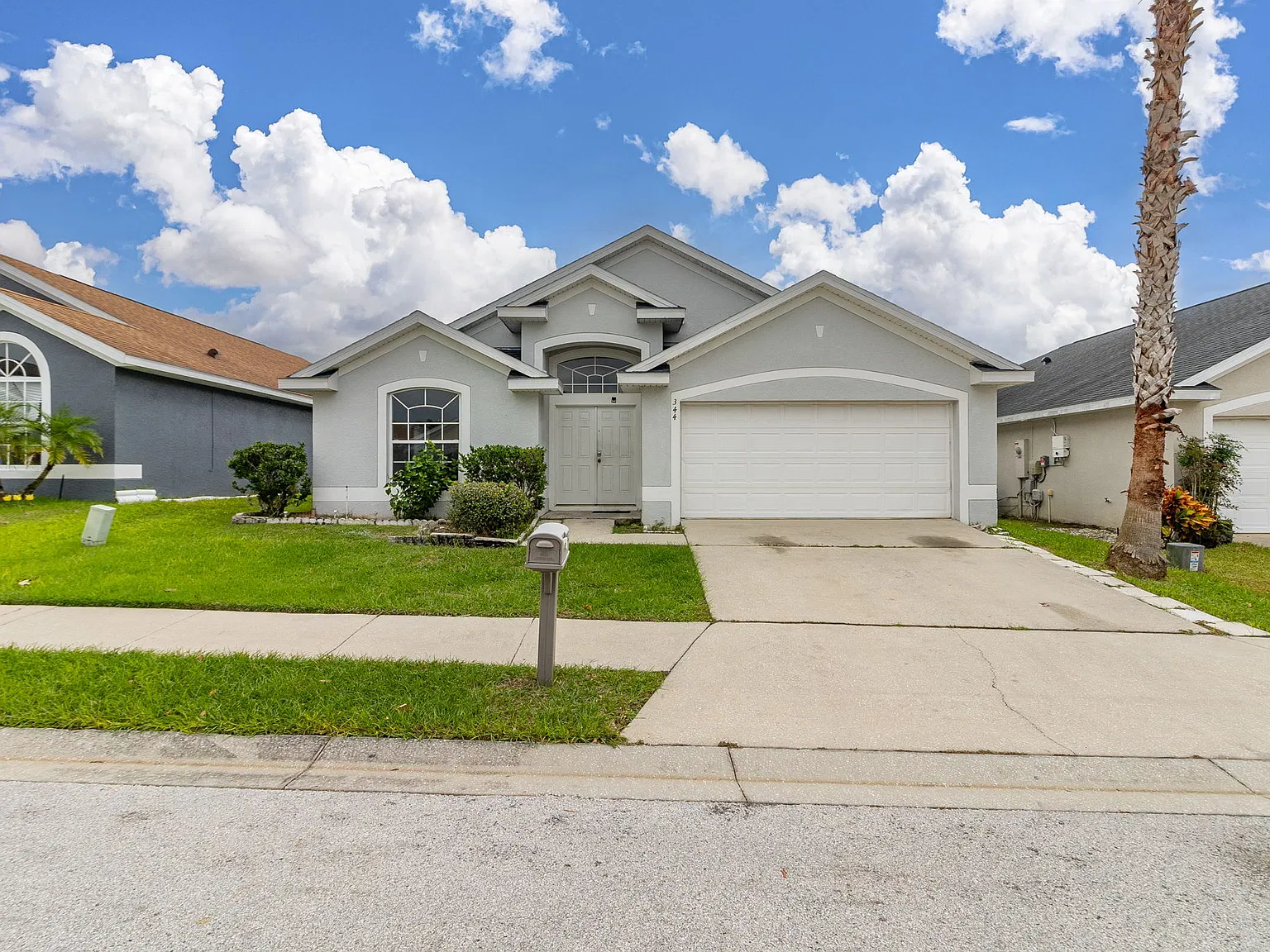 4 bed, 1925 sqft, $2,080 — Photo 3