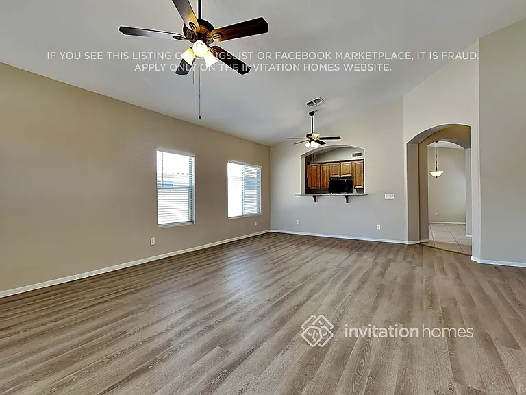11034 W Granada Rd — Photo 3