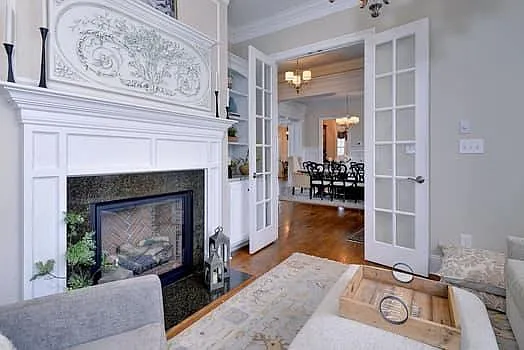 160 Broadmoor — Photo 10