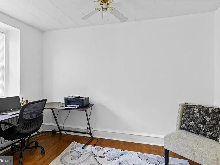 7437 Germantown Ave — Photo 14