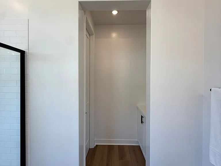 156 Coiner St — Photo 27