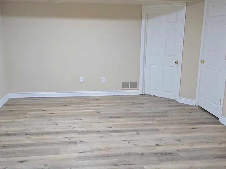 1622 Commodore Cir #36 — Photo 36