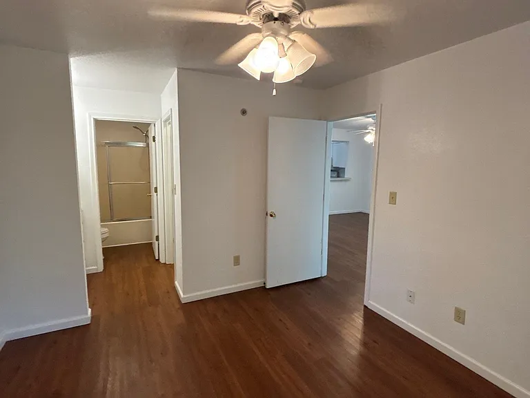 1092 Mace Rd #25 — Photo 7