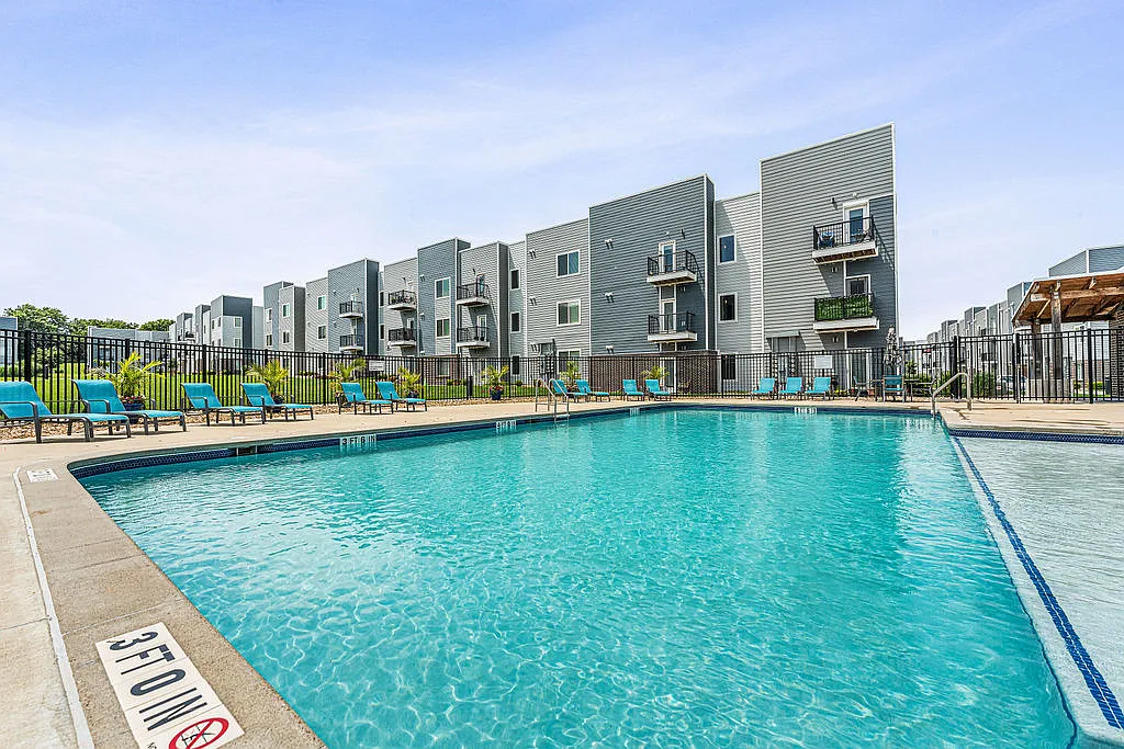 Lofts at Fox Ridge — Photo 2