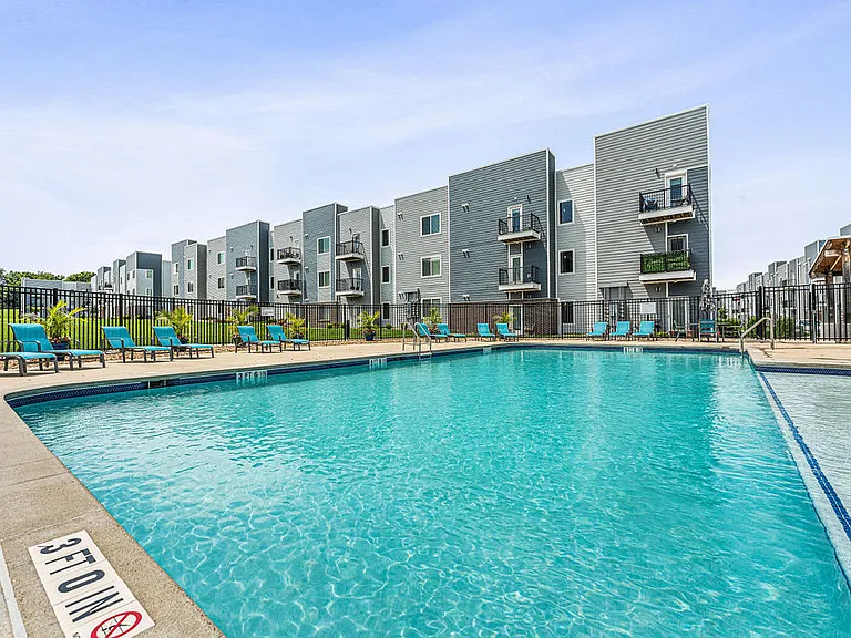 Lofts at Fox Ridge — Photo 2