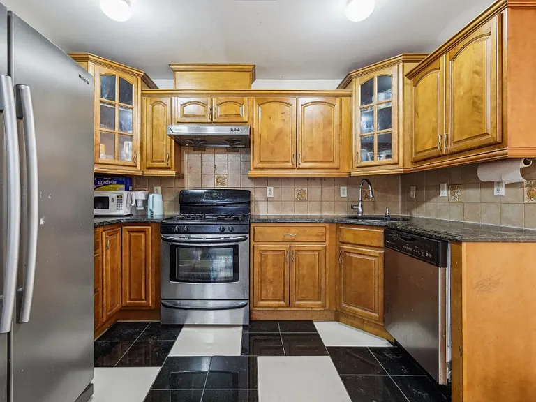 45 Terrace Ave #1 — Photo 9