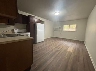 Brookside Apartments, Saint Joseph, MO 64506