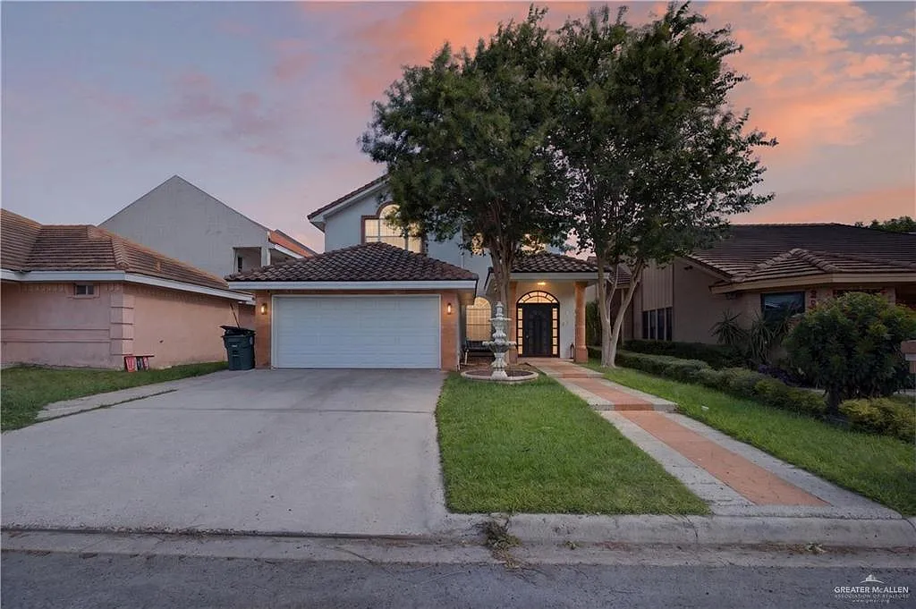 4 bed, 3.5 bath, 3270 sqft, $3,100 — Photo 2