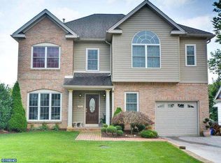 1447 Dorchester Rd, Havertown, PA 19083