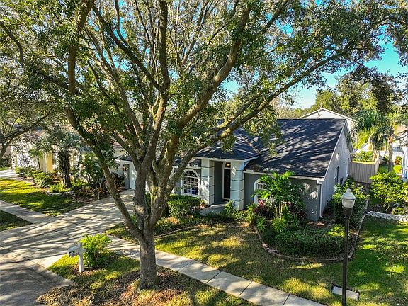 2nd image of 9309 HAMPSHIRE PARK DRIVE