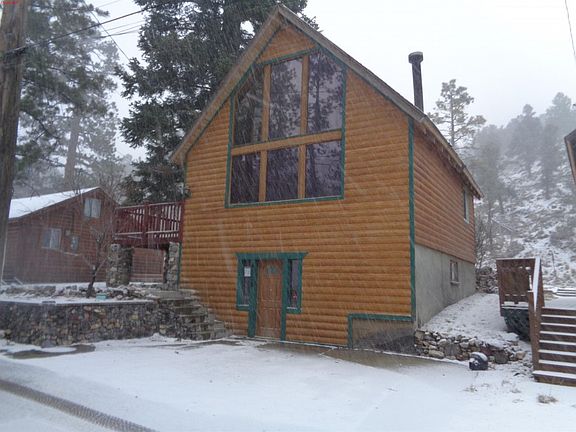 4th image of 1080 Yellow Pine Ave