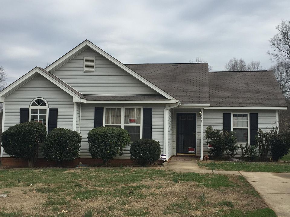 Beautiful spacious ranch