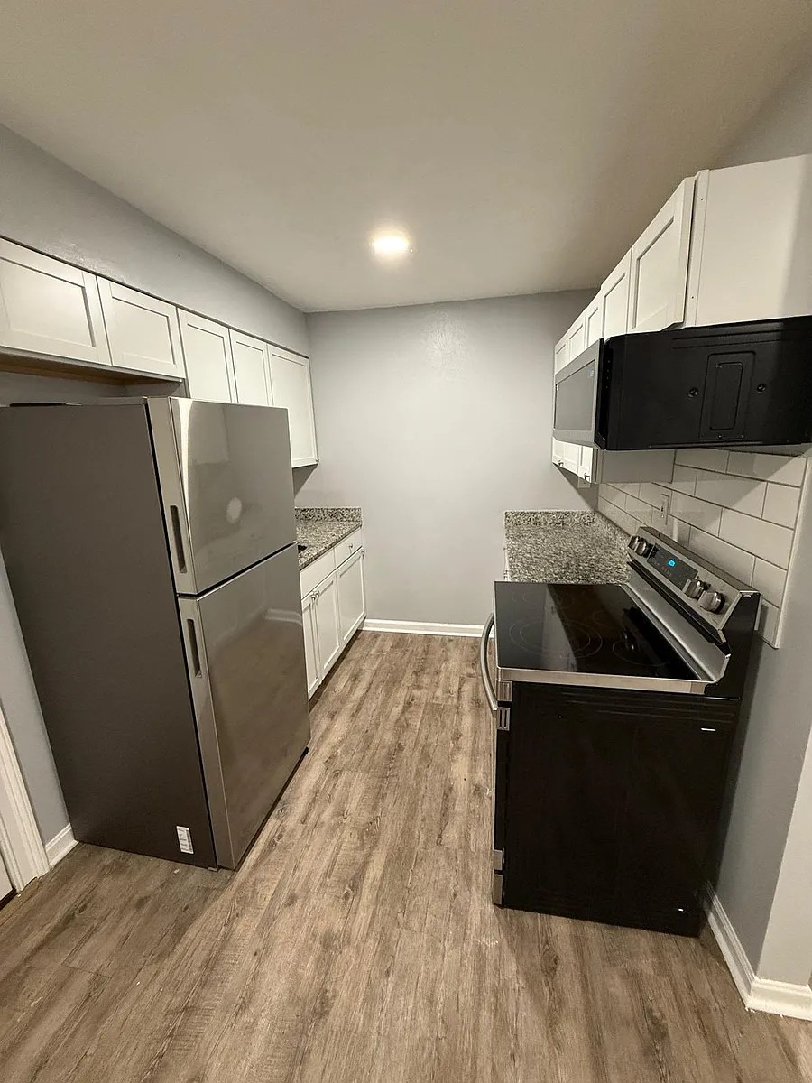 Building Photo - 3814 Freedom Way #1