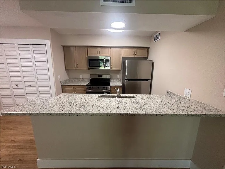 5305 Summerlin Rd #501 — Photo 5