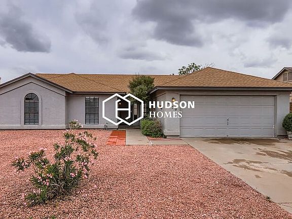 3rd image of 9139 W Banff Ln