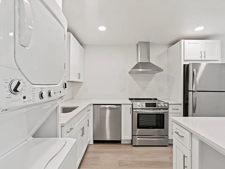 Centennial Pines Apartments! — Photo 18