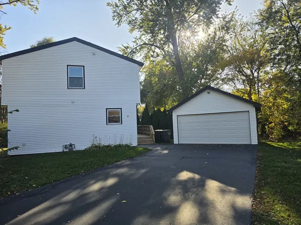 22 N Channel Dr, Round Lake Beach, IL 60073