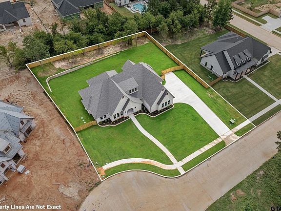 2nd image of 405 Ashlyn Cir