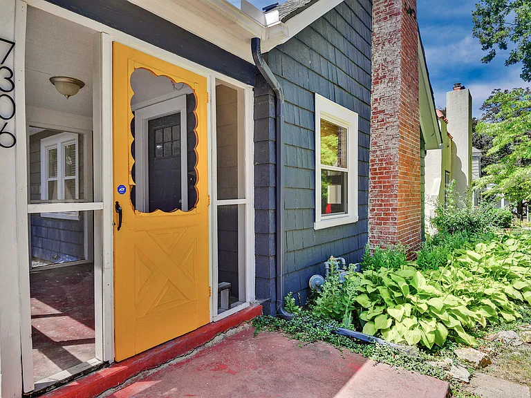 7306 Main St — Photo 21