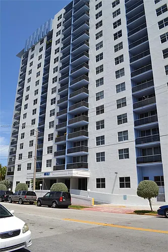 401 69th St #1013 Photo 1