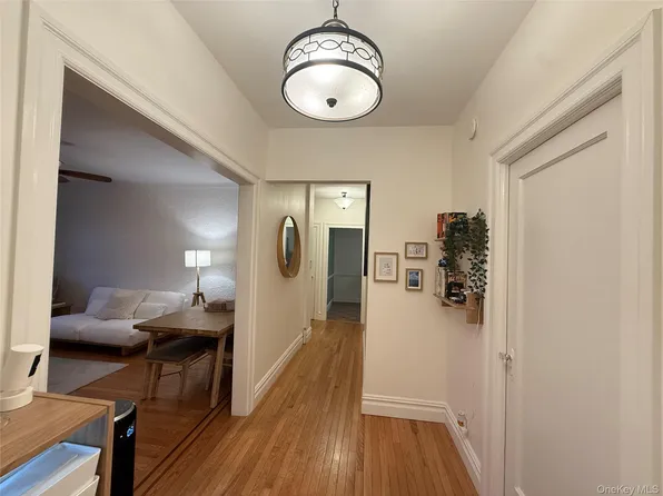 8384 116th Street #6B, Richmond Hill, NY 11418