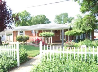 1300 9th St, Vienna, WV 26105