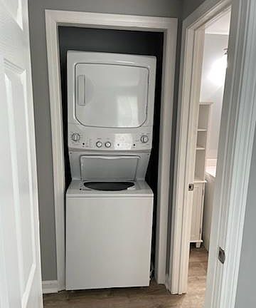4th image of 5 Fairbanks St APT 8