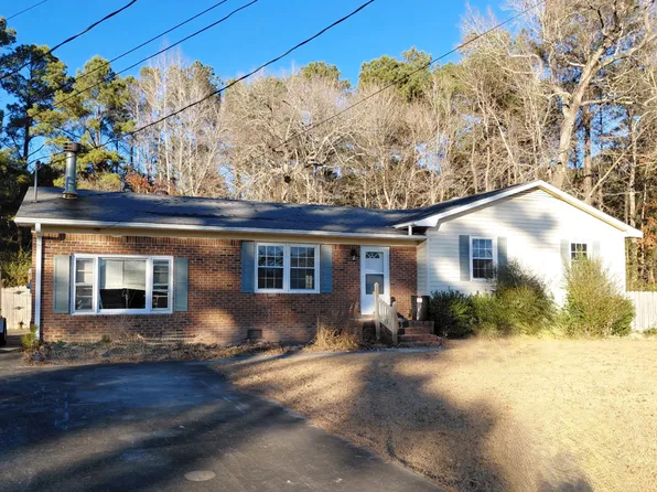 120 Wanchese Way, New Bern, NC 28560