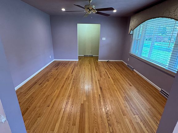 5th image of 305 Woodbridge Dr