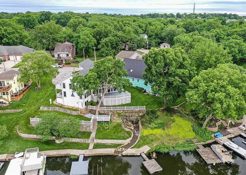 8 Clipper Dr, Lake Tapawingo, MO 64015 Zillow