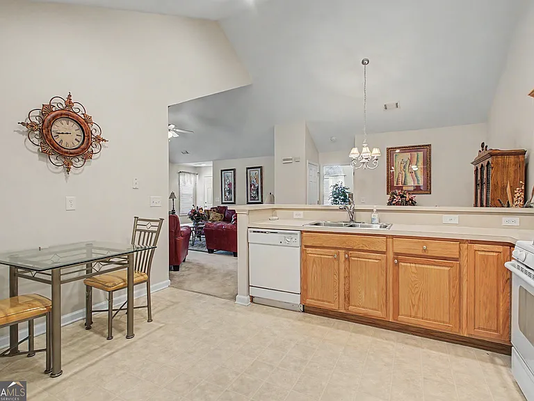 145 Rehobeth Way — Photo 20