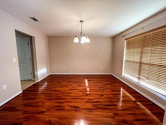 4th image of 2838 Shoni Dr
