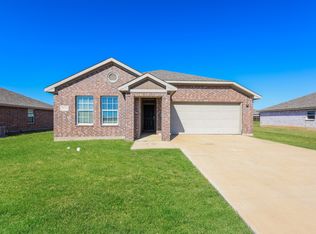 2034 Clay St, Mabank, TX 75147