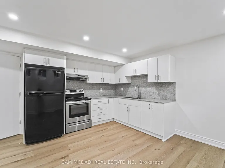 1821 Christopher Rd — Photo 8