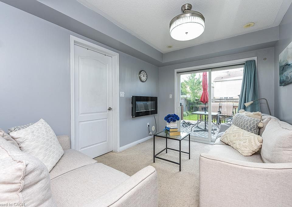 1st image of 6 Ventura Ave #2