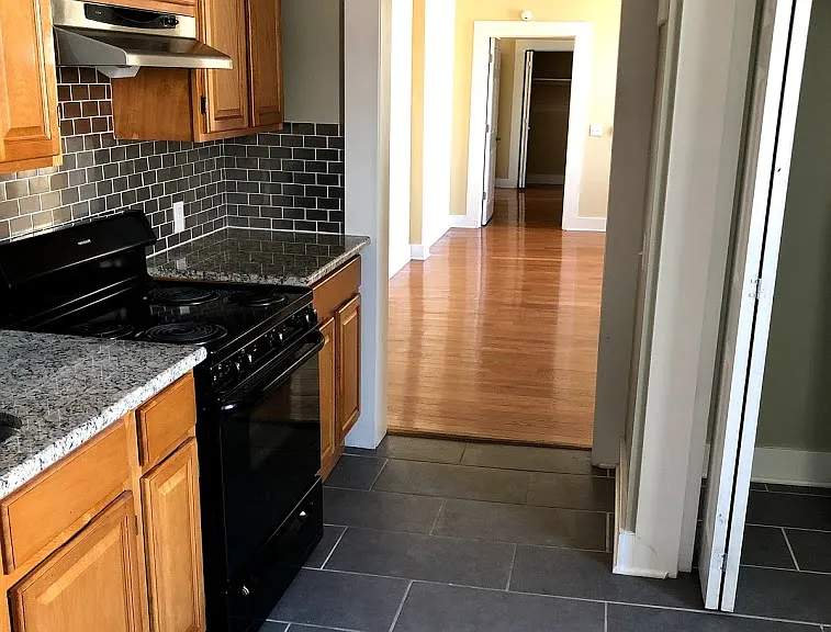 71 North Main - Suite 2-A — Photo 2