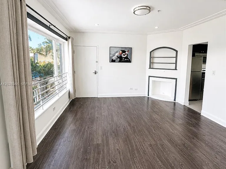 1536 Jefferson Ave #4 — Photo 8