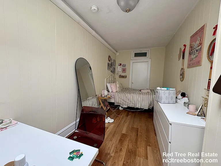 914 Beacon St #4 — Photo 33
