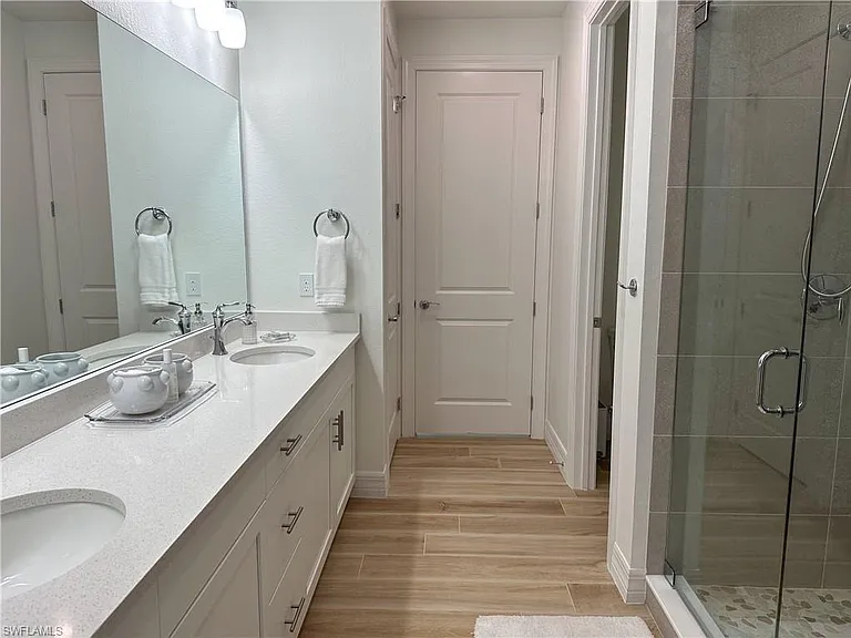 207 Indies Dr E #201 — Photo 13