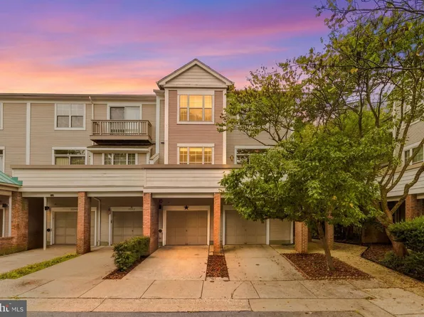 10344 Royal Woods Ct, Montgomery Village, MD 20886