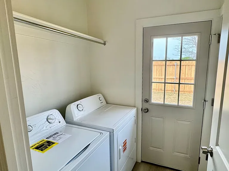 1515 SW Georgia Ave — Photo 17