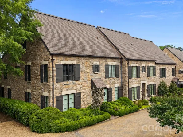 1550 High St, Charlotte, NC 28211