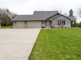 N2491 Holland Rd, Appleton, WI 54913