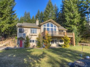 82 Wakina Rd, Stevenson, WA 98648