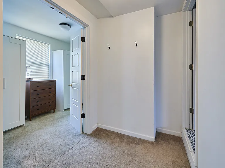 4148 State Line Rd — Photo 33