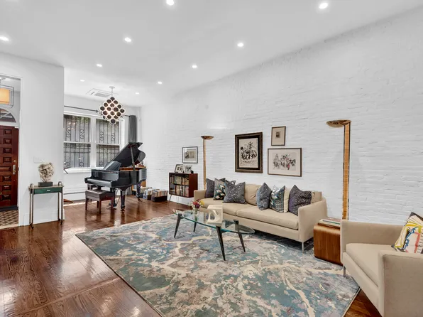 129 West 95th Street image 2 of 20